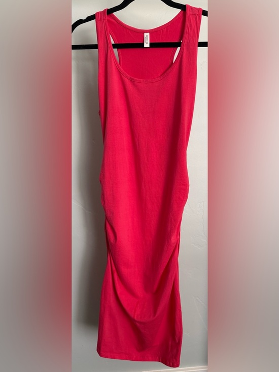 Dresses & Skirts - Bright Coral Sleeveless Dress